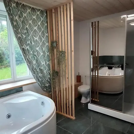 Les Bulles De Victor, Balneo Appartement Cornimont